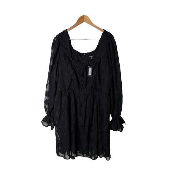 NWT Boohoo Woven Milkmaid Burnout Floral Skater Dress US 22 - Picture 3 of 10